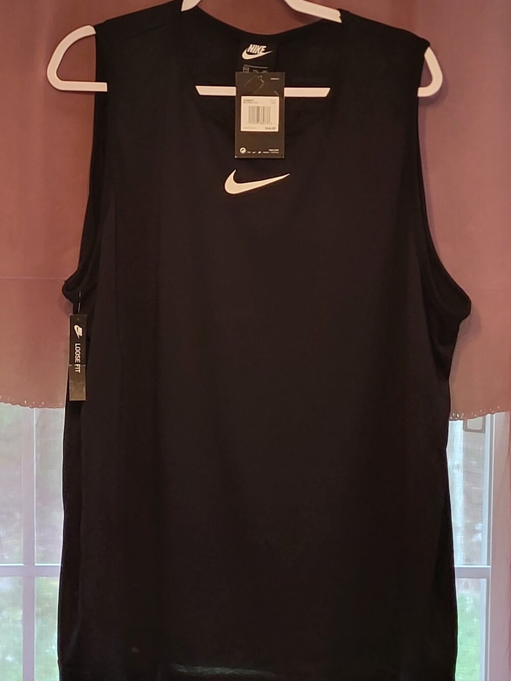 Nike 2xl Black Women's Muscle Tank with White Swoosh